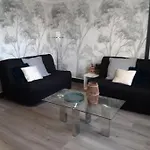 Verdun 228 Insolite Апартаменты Шамбери