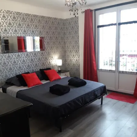 Verdun 228 Insolite Apartamento